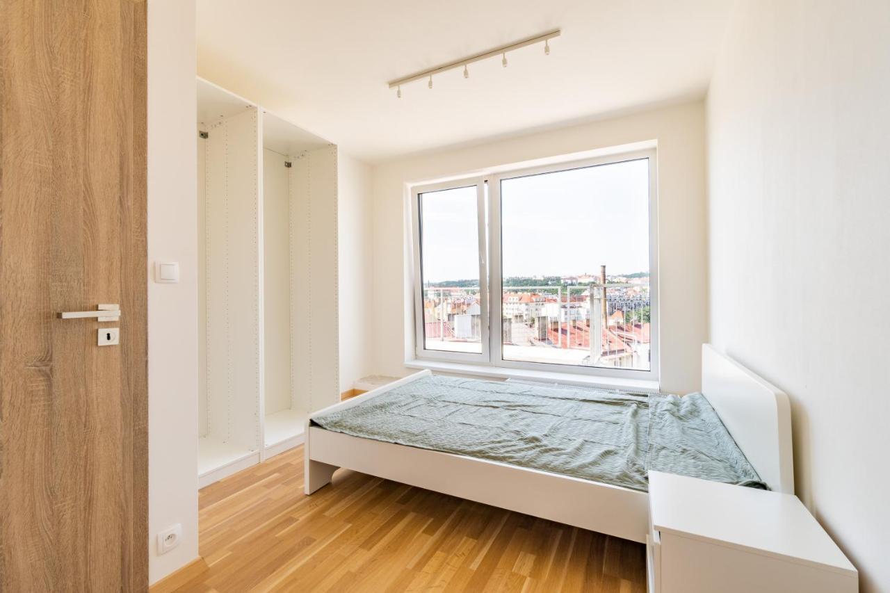 Penthouse # 81 With Panoramic City View In Elite Rezidence With Free Parking Praga Exterior foto